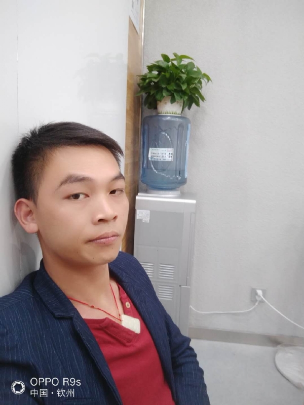 只想好好的爱一个人的第一张照片--钦州上门女婿服务网